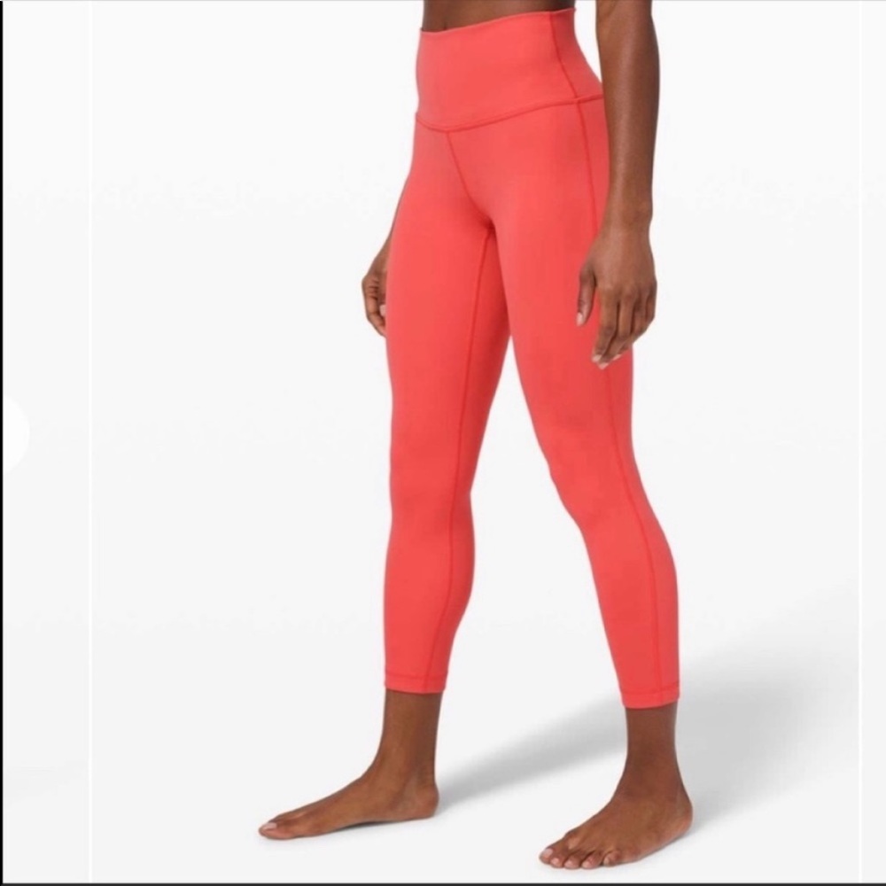 NWOT Lululemon Hi-Rise Wunder Under - Size 6